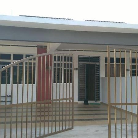 Reenvillahomestayportdickson Port Dickson Luaran gambar